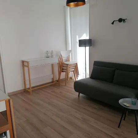 La Source, Location Saisonniere Proche Dom wakacyjny *