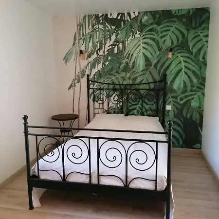 La Source, Location Saisonniere Proche Dom wakacyjny *