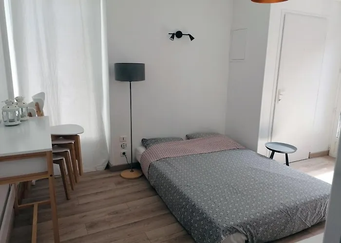 La Source, Location Saisonniere Proche